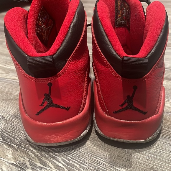 Jordan 10 Retro - Bulls Over (Valentine’s Day drop 2014) - Picture 4 of 6